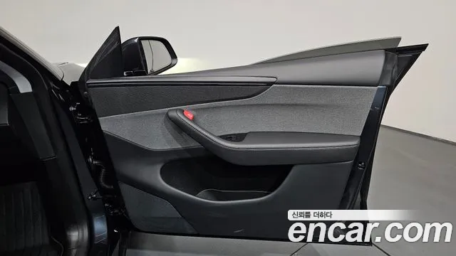 2025 Tesla Model Y RWD Sold VIN LRWYGCFJ5SC063979 – engine bay