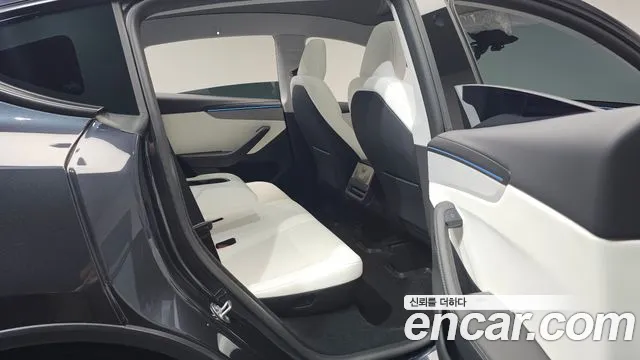 2025 Tesla Model Y RWD Sold VIN LRWYGCFJ5SC122853 – photo 33