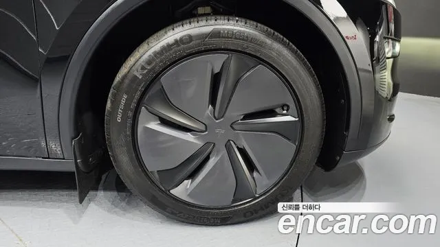 2025 Tesla Model Y RWD Sold VIN LRWYGCFJ6SC229491 – photo 19