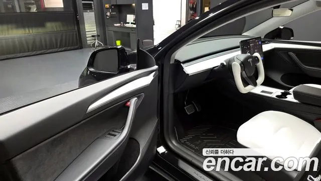 2024 Tesla Model Y RWD Sold VIN LRWYGCFS1RC160213 – photo 17