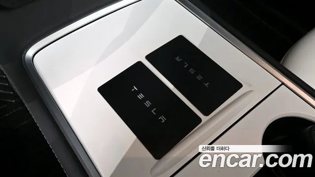 2024 Tesla Model Y RWD Sold VIN LRWYGCFS1RC160213 – photo 28