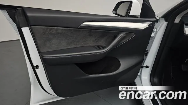 2024 Tesla Model Y RWD Sold VIN LRWYGCFS2RC426788 – engine bay