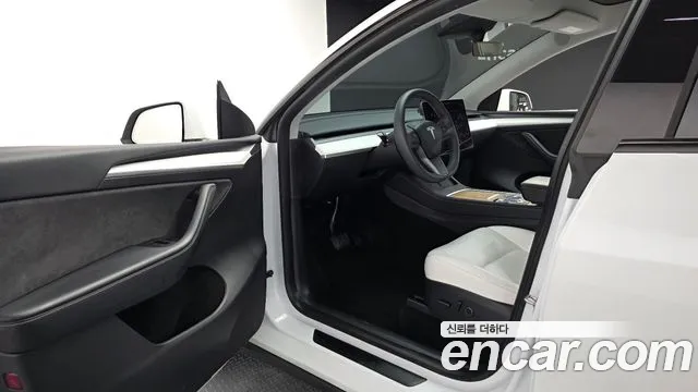 2024 Tesla Model Y RWD Sold VIN LRWYGCFS3RC427805 – engine bay 2024 Tesla Model Y RWD Sold VIN LRWYGCFS3RC427805 – engine bay