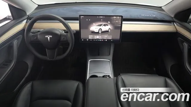 2024 Tesla Model Y RWD Sold VIN LRWYGCFS5RC158917 – exterior detail