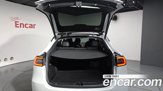 2024 Tesla Model Y RWD Sold VIN LRWYGCFS5RC158917 – photo 11