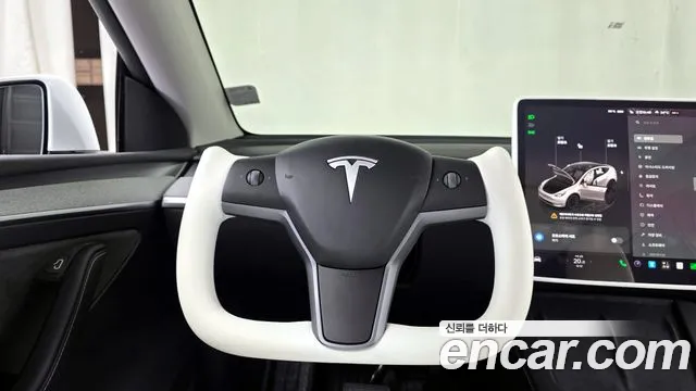 2024 Tesla Model Y Rwd Sold VIN LRWYGCFS5RC425439 – front exterior