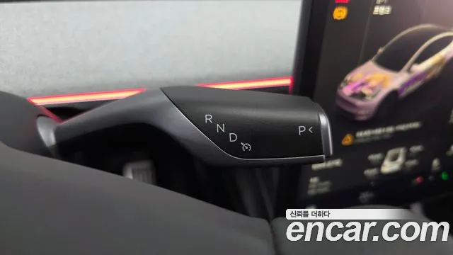2024 Tesla Model Y RWD Sold VIN LRWYGCFS5RC552787 – exterior detail