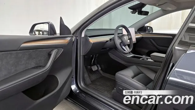 2025 Tesla Model Y RWD Sold VIN LRWYGCFS6SC932663 – photo 25