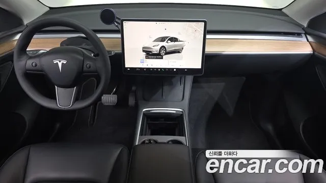 2024 Tesla Model Y RWD Sold VIN LRWYGCFS7RC425765 – dashboard