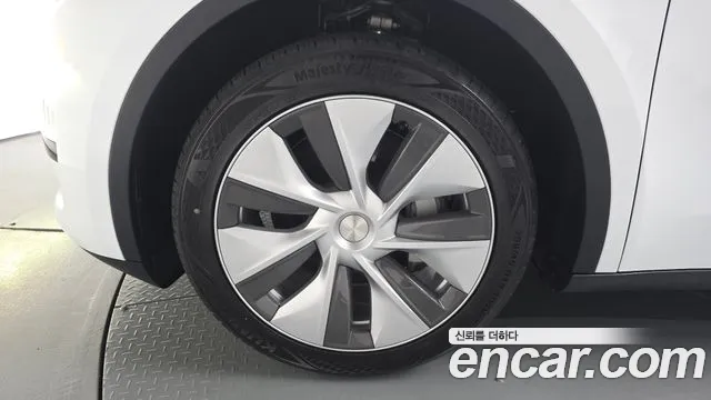 2024 Tesla Model Y RWD Sold VIN LRWYGCFS7RC425765 – photo 18