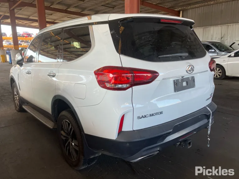2022 LDV D90 Damaged VIN LSFA431B1NA059255 – engine bay 2022 LDV D90 Damaged VIN LSFA431B1NA059255 – engine bay