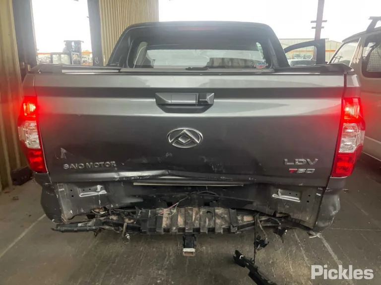 2021 LDV T60 Damaged VIN LSFAM11A3MA047084 – photo 16