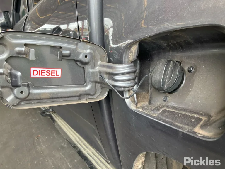 2021 LDV T60 Damaged VIN LSFAM11A7LA108399 – rear exterior