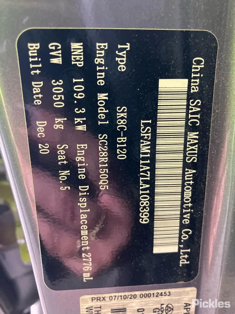 2021 LDV T60 Damaged VIN LSFAM11A7LA108399 – side profile