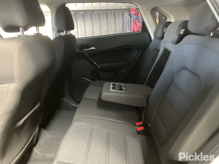 2019 MG GS Damaged VIN LSJA24U93KS055532 – undercarriage