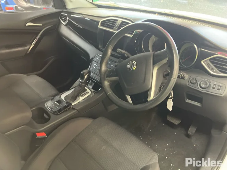 2019 MG GS Damaged VIN LSJA24U93KS055532 – photo 18