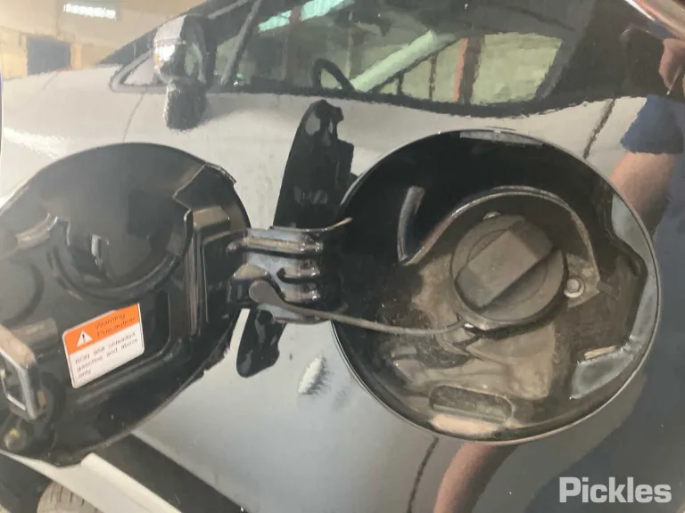 2019 MG GS Damaged VIN LSJA24U97KS013509 – photo 14