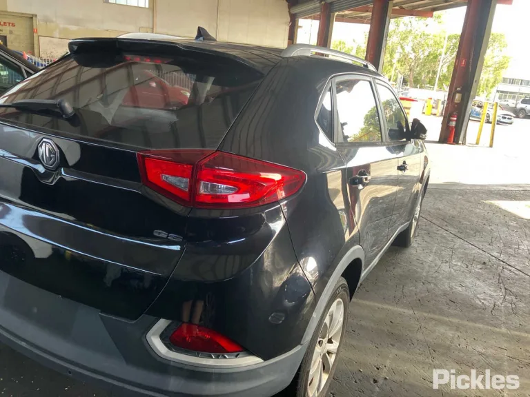 2019 MG GS Damaged VIN LSJA24U97KS013509 – photo 17
