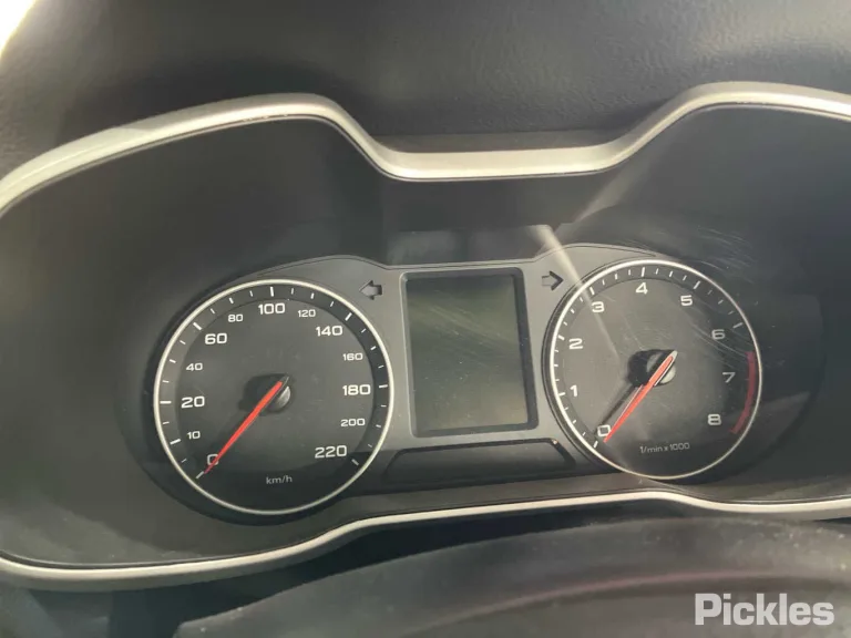 2018 MG ZS Damaged VIN LSJW74C92JG040496 – photo 41
