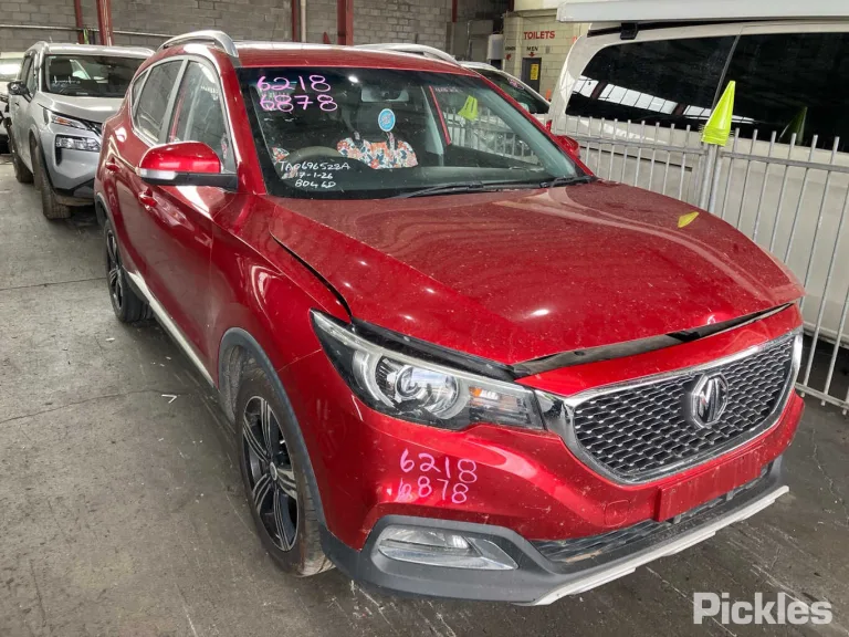 2018 MG ZS Damaged VIN LSJW74C92JG040496 – photo 42