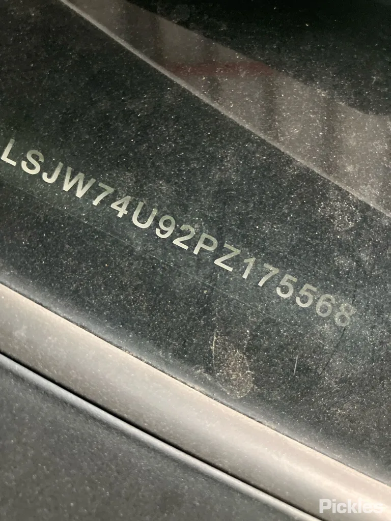 2023 MG ZS Used VIN LSJW74U92PZ175568 – side profile