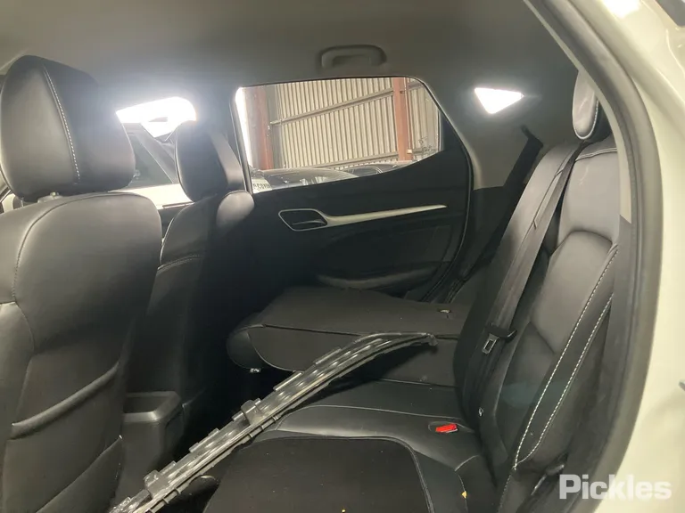2023 MG ZS Used VIN LSJW74U92PZ175568 – photo 11