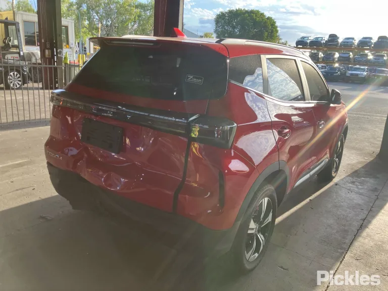 2025 CHERY Tiggo 4 Damaged VIN LVVDB21B5SC192613 – odometer reading