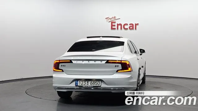 2021 Volvo S90 B5 Inscription VIN LVYPTL12DMP214599