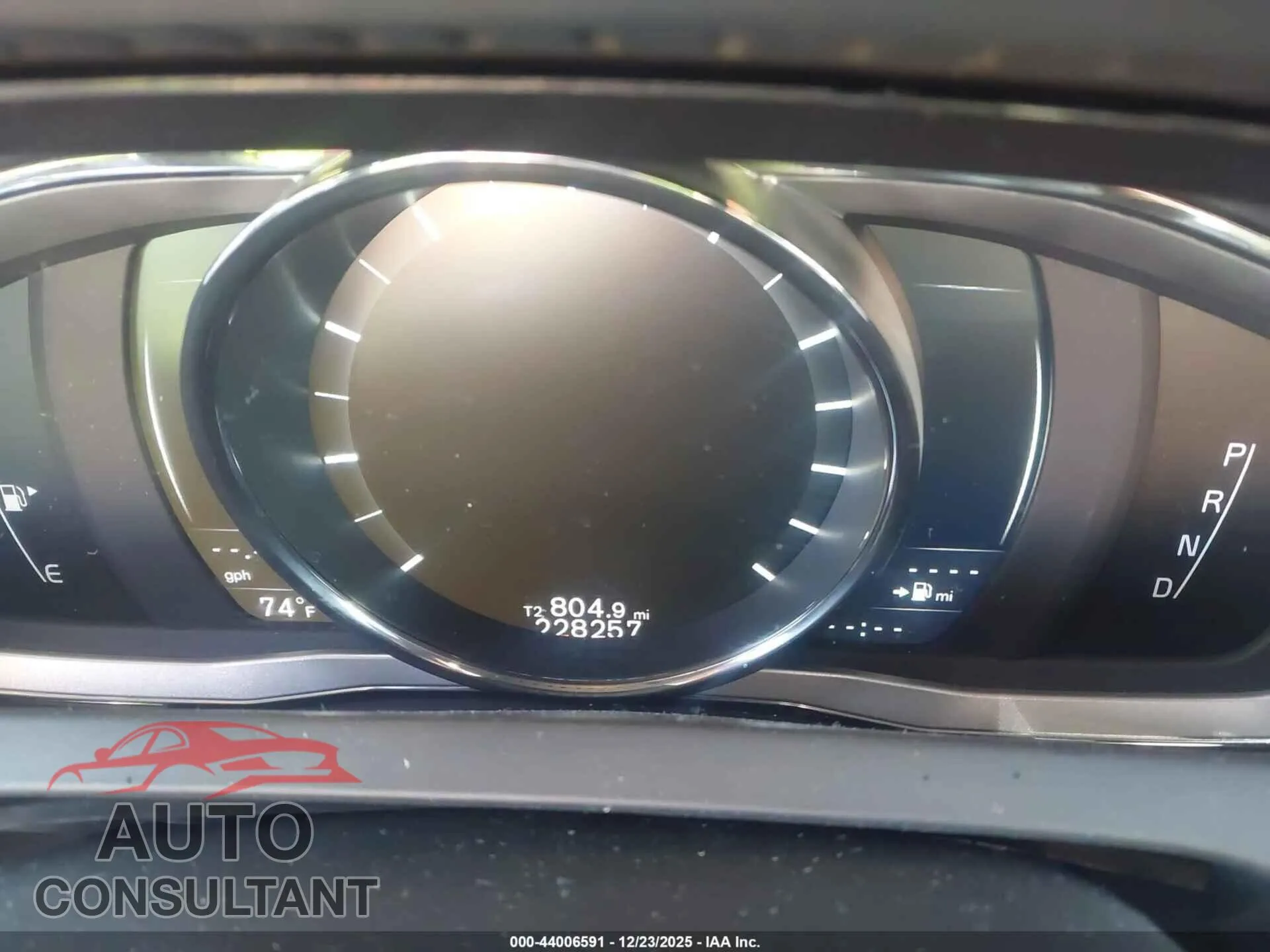 2017 VOLVO S60 INSCRIPTION Damaged VIN LYV402HM8HB126951 – photo 15 2017 VOLVO S60 INSCRIPTION Damaged VIN LYV402HM8HB126951 – photo 15