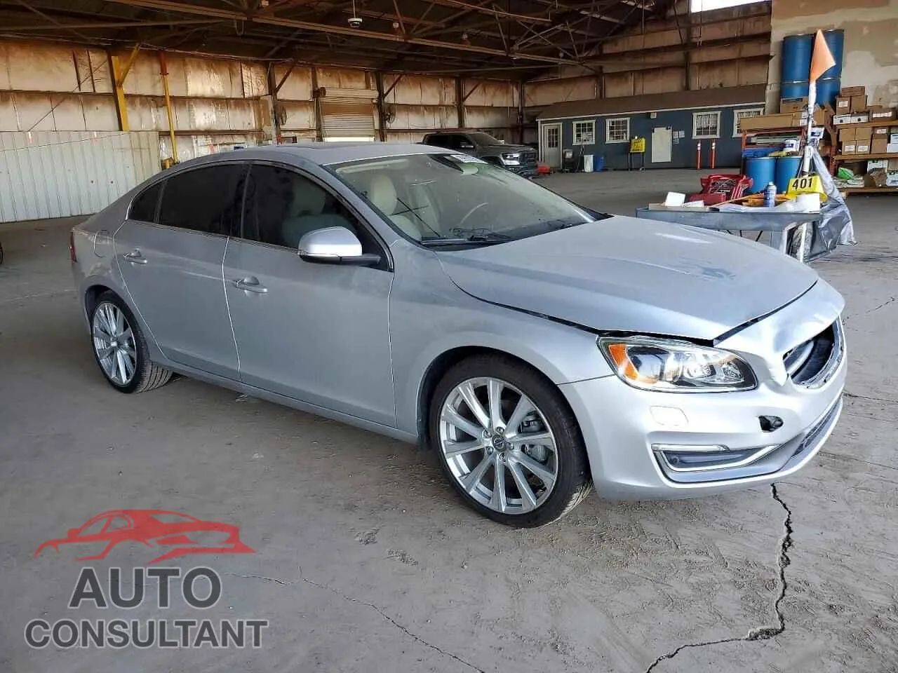 2017 VOLVO S60 Damaged VIN LYV402HMXHB131813 – dashboard