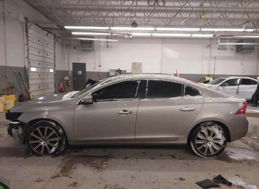 2016 VOLVO S60 Used VIN LYV612TK9GB096580 – photo 16