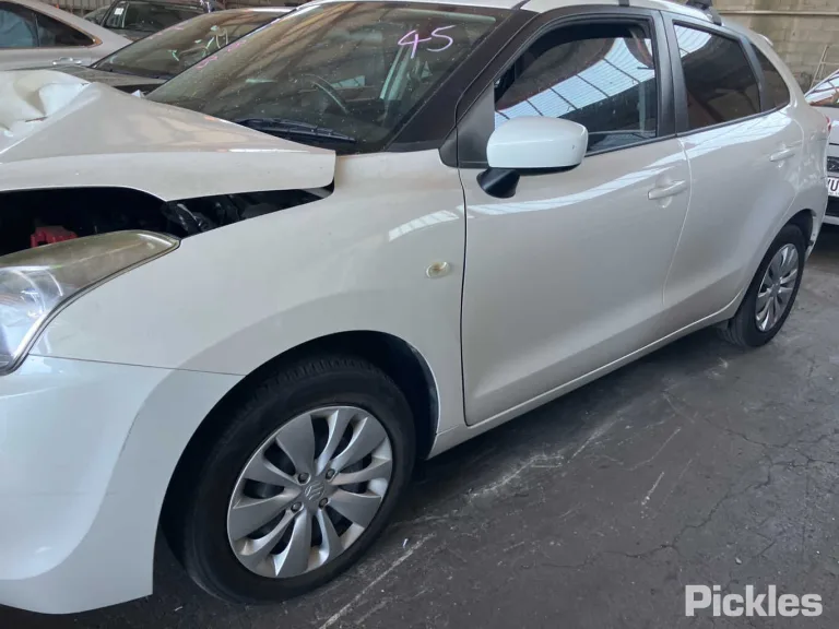2017 Suzuki Baleno Damaged VIN MA3EWB52S00297307 – rear exterior