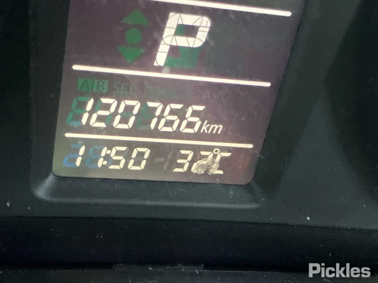 2017 Suzuki Baleno Damaged VIN MA3EWB52S00297307 – engine bay