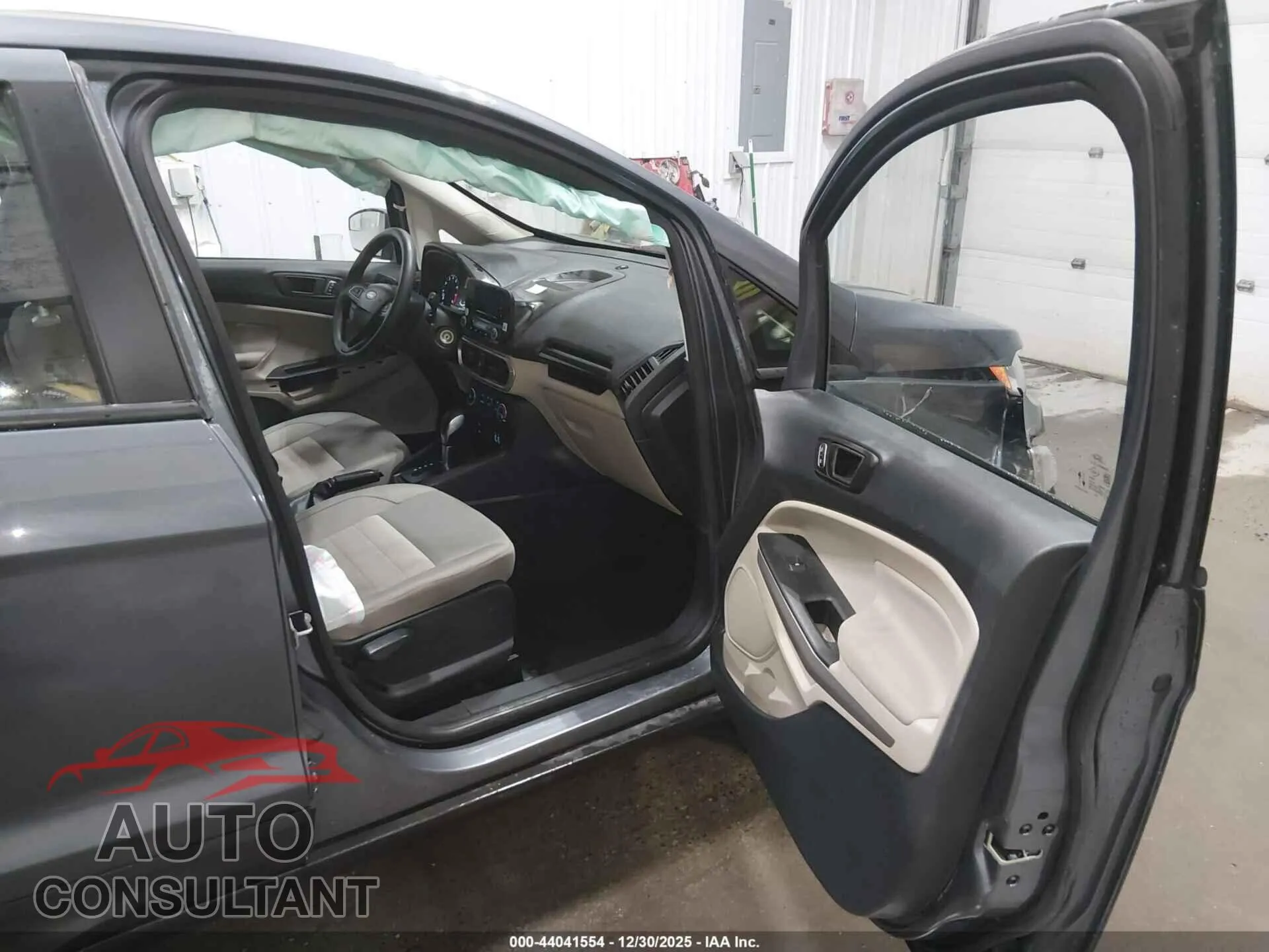 2021 FORD ECOSPORT Damaged VIN MAJ6S3FL9MC418106 – interior seats
