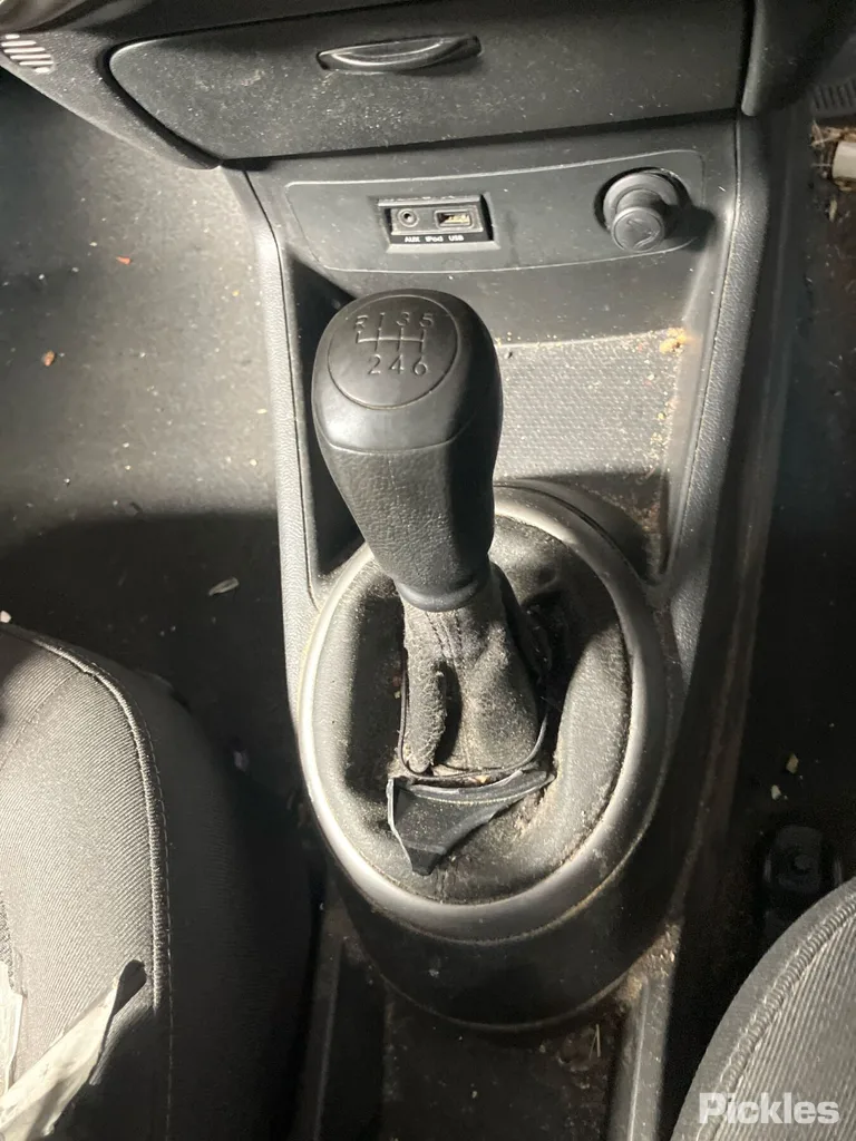 2012 Hyundai i20 Used VIN MALBB31CLDM032734 – side profile