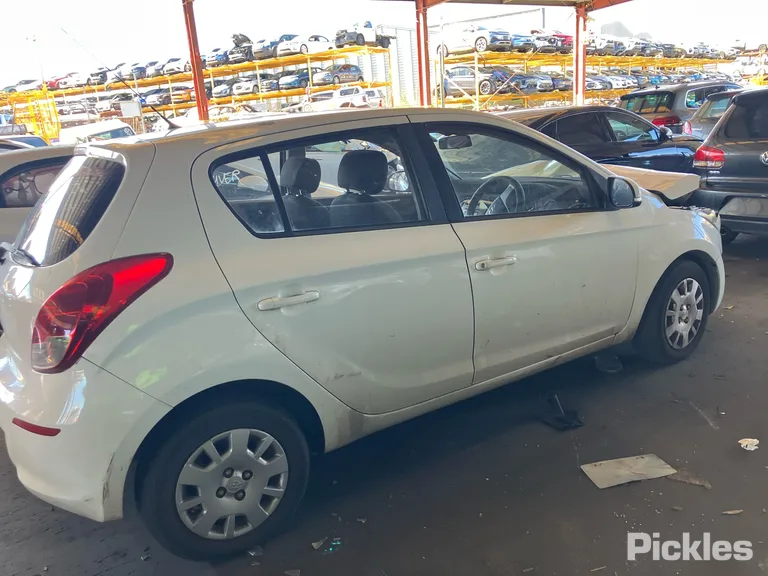 2012 Hyundai i20 Used VIN MALBB51CMDM447211 – photo 28 2012 Hyundai i20 Used VIN MALBB51CMDM447211 – photo 28