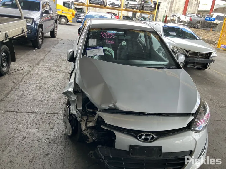 2015 Hyundai i20 Used VIN MALBB51CMFM696298 – rear exterior