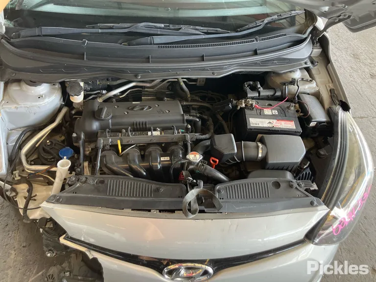 2015 Hyundai i20 Used VIN MALBB51CMFM696298 – photo 25