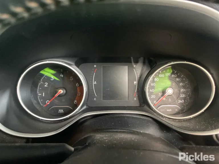 2019 Jeep Compass Damaged VIN MCANJPBB2JFA22203 – rear exterior