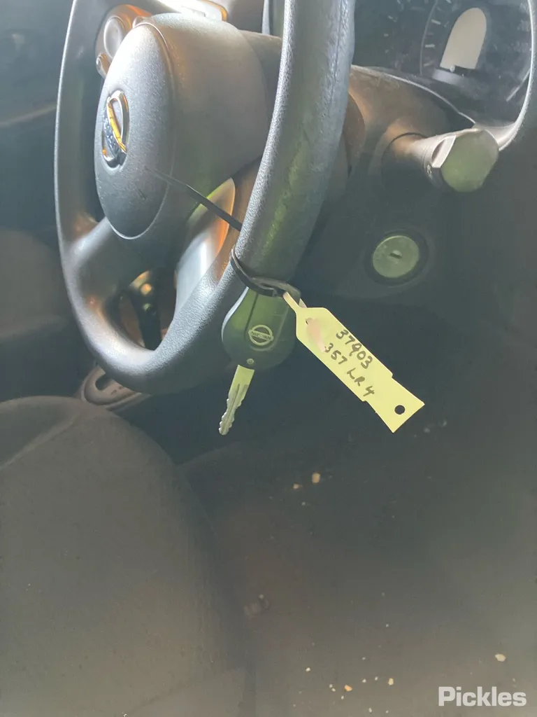 2013 Nissan Micra Used VIN MHBFBUK13A0004617 – exterior detail