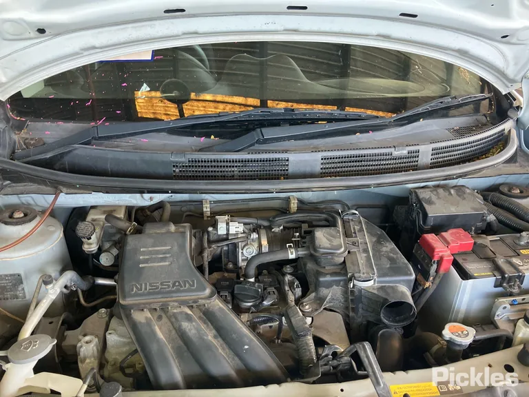 2013 Nissan Micra Used VIN MHBFBUK13A0004617 – trunk area