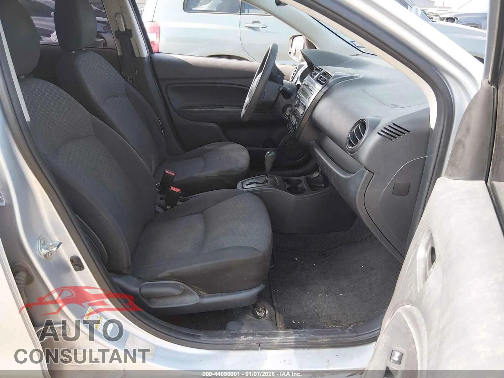 2015 MITSUBISHI MIRAGE Damaged VIN ML32A3HJ5FH040270 – interior seats