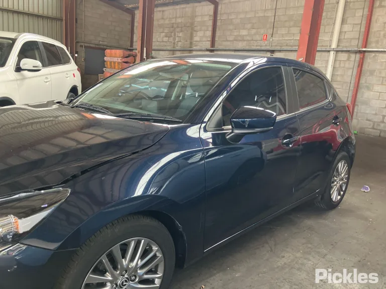 2022 Mazda 2 Damaged VIN MM0DJ2HAA0W839697 – side profile