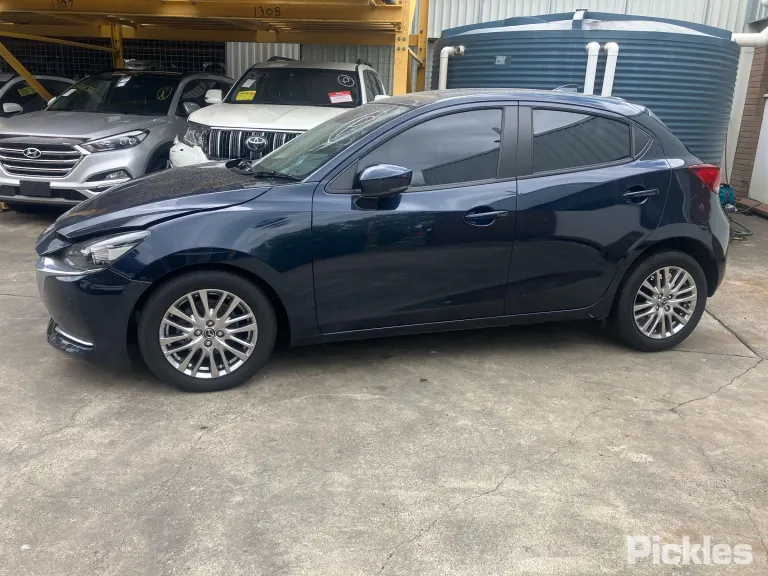 2022 Mazda 2 Damaged VIN MM0DJ2HAA0W839697 – photo 48