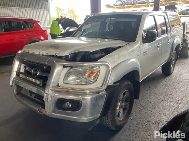 2011 Mazda BT-50 Damaged VIN MM0UNY0E400899909 – photo 18