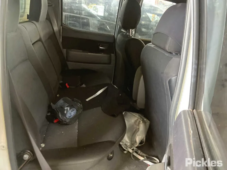 2011 Mazda BT-50 Damaged VIN MM0UNY0E400899909 – photo 22