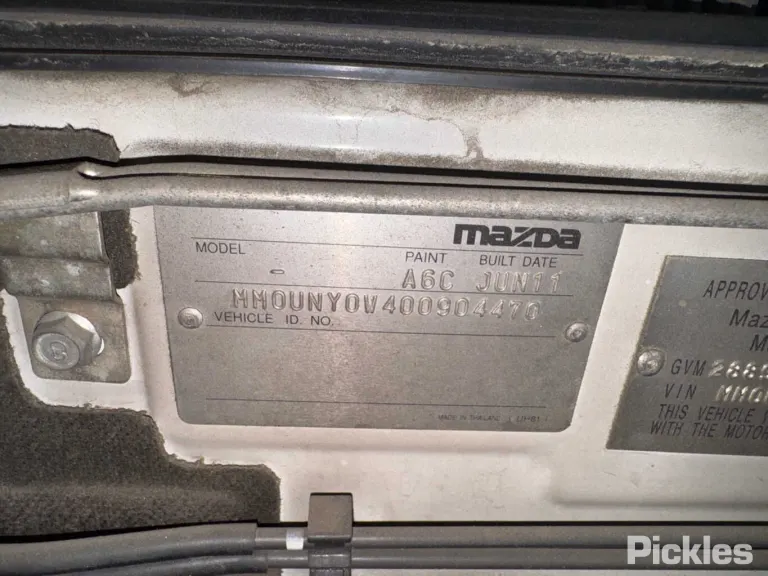 2011 Mazda BT-50 Damaged VIN MM0UNY0W400904470 – undercarriage
