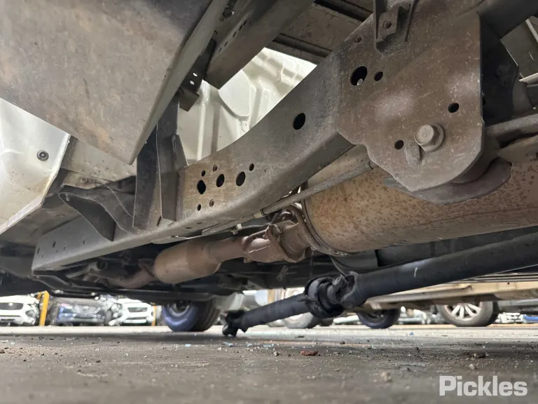 2011 Mazda BT-50 Damaged VIN MM0UNY0W400904470 – photo 11