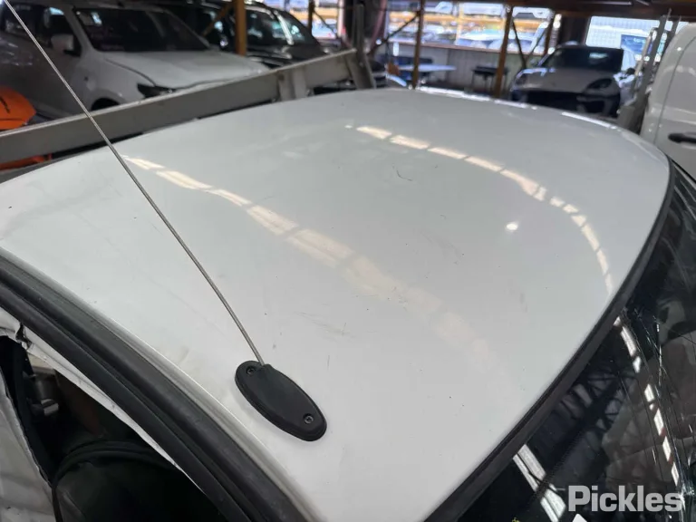 2011 Mazda BT-50 Damaged VIN MM0UNY0W400904470 – photo 13