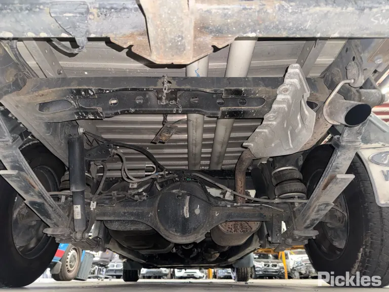 2017 Mazda BT-50 Damaged VIN MM0UR0YE100783449 – exterior detail